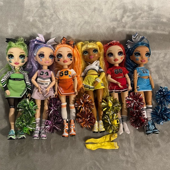 Rainbow High Other - Rainbow High Cheerleader Collection